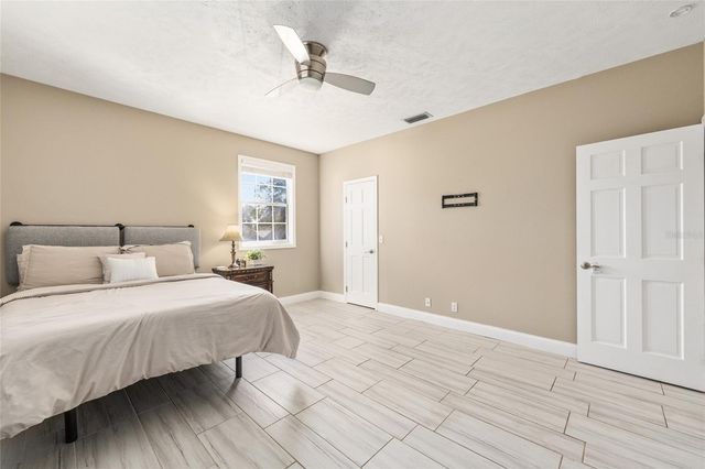 2411 SE 27TH STREET, Ocala, FL 34471