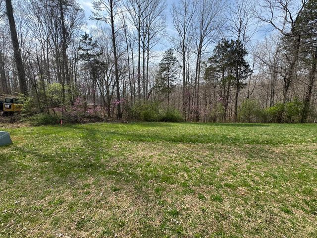 17 Anchor Way, Jamestown, KY 42629