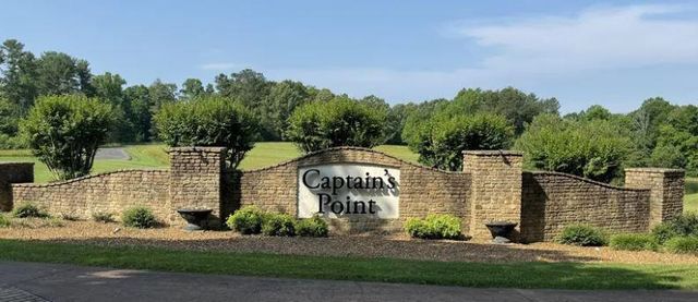 17 Anchor Way, Jamestown, KY 42629