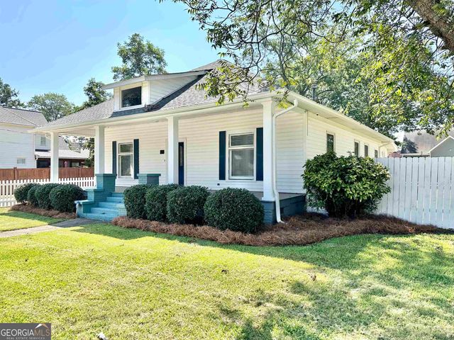 1596 Mercer Avenue, College Park, GA 30337