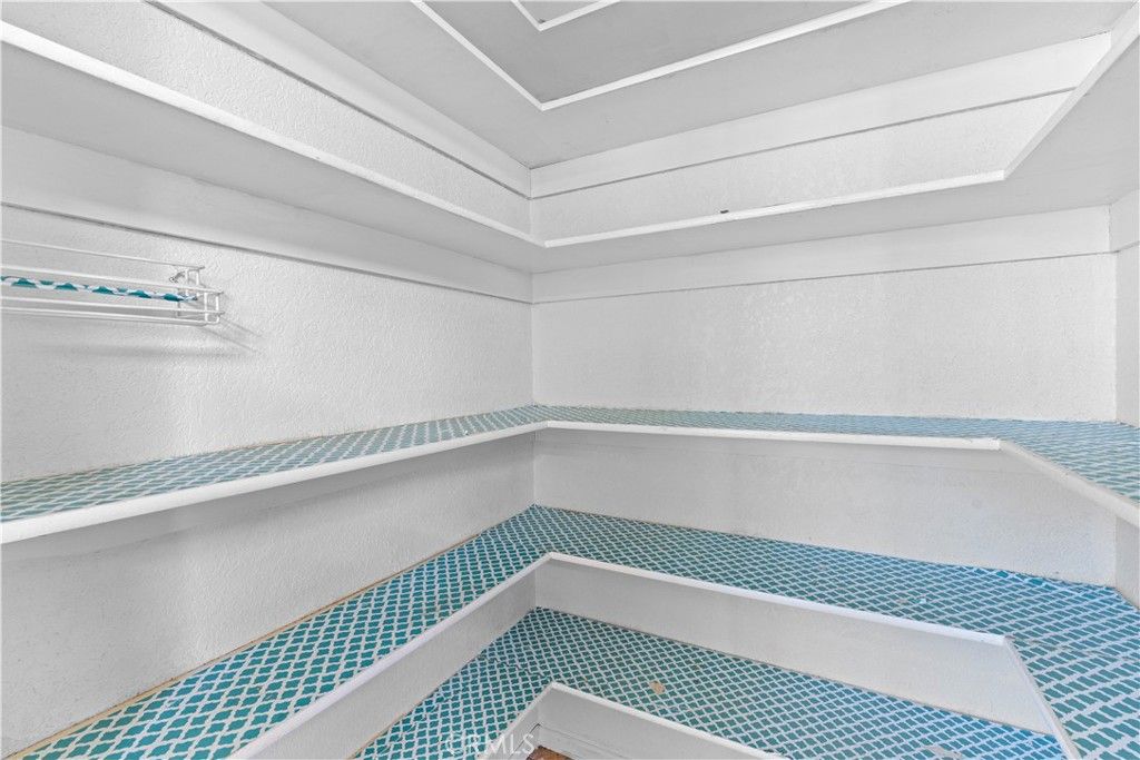 Image 14 of property listing at 4467 Valle Vista Court, Phelan, CA 92371