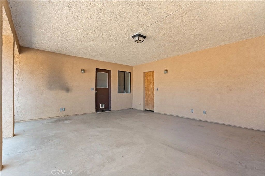 Image 27 of property listing at 4467 Valle Vista Court, Phelan, CA 92371