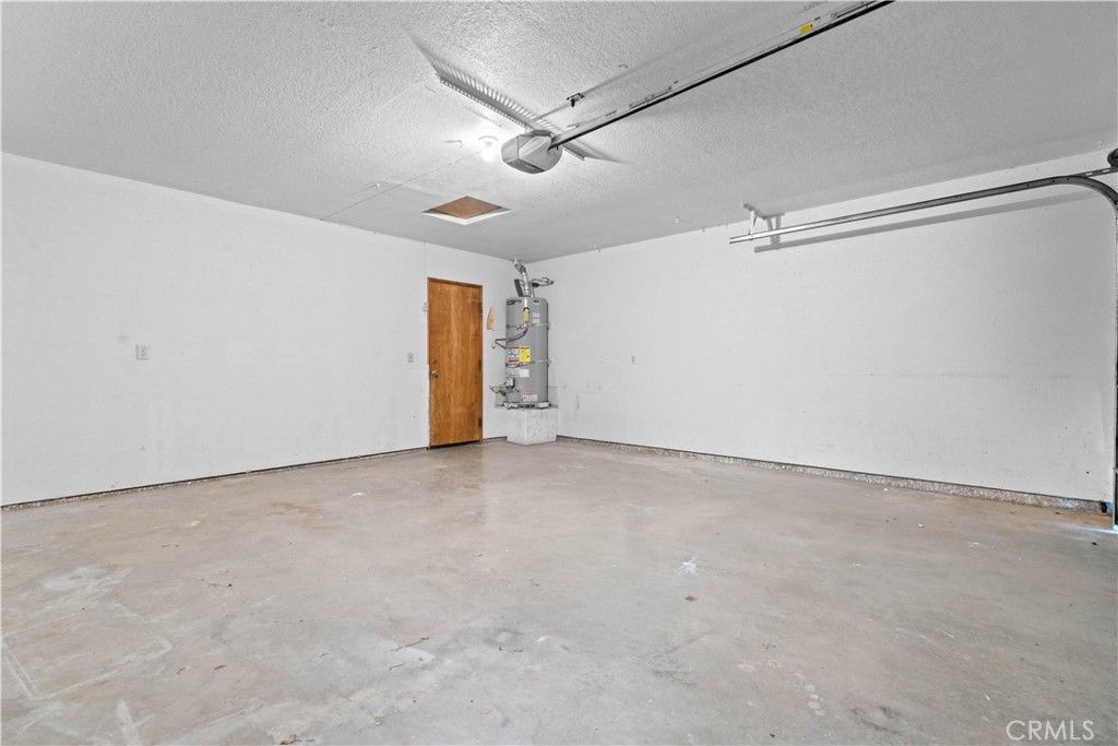 Image 30 of property listing at 4467 Valle Vista Court, Phelan, CA 92371