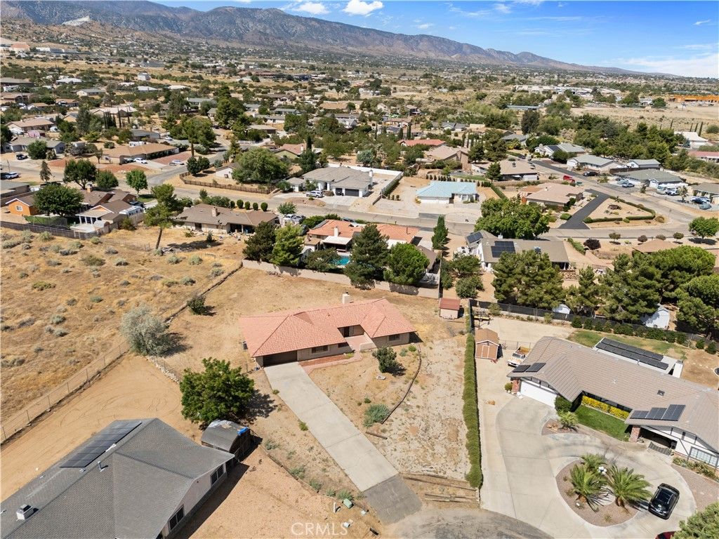 Image 34 of property listing at 4467 Valle Vista Court, Phelan, CA 92371