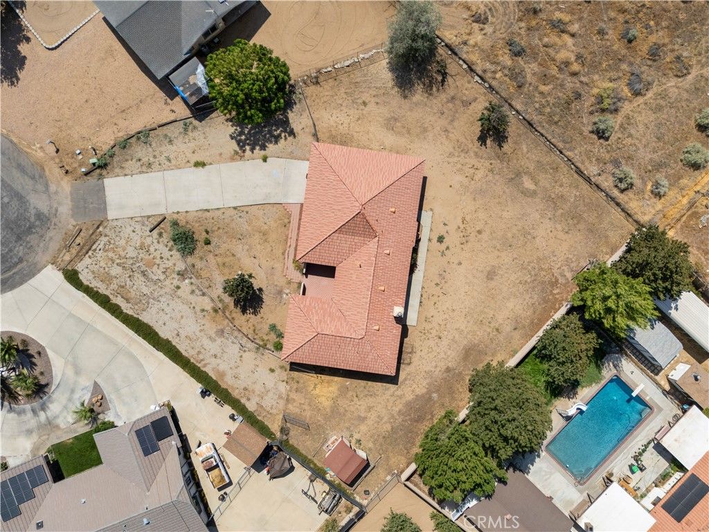 Image 35 of property listing at 4467 Valle Vista Court, Phelan, CA 92371