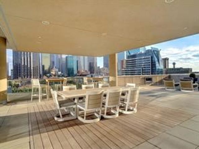 2025 Woodall Rodgers Freeway 23, Dallas, TX 75201