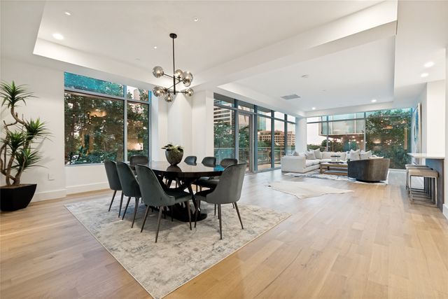 2025 Woodall Rodgers Freeway 23, Dallas, TX 75201