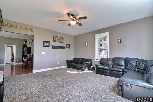 26152 County Road P24, Nickerson, NE 68044