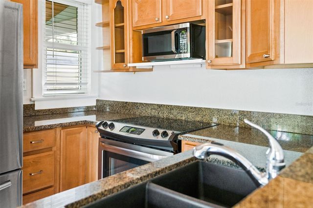 205 GARDEN CIRCLE N, Dunedin, FL 34698