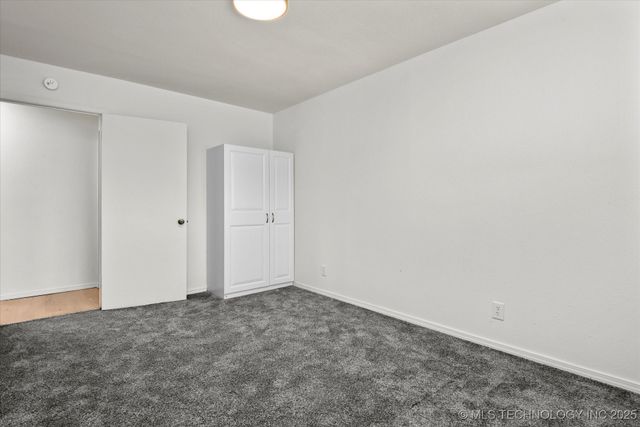 1719 SE Hilltop Drive, Bartlesville, OK 74006