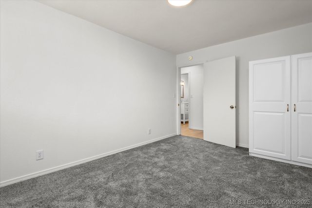 1719 SE Hilltop Drive, Bartlesville, OK 74006