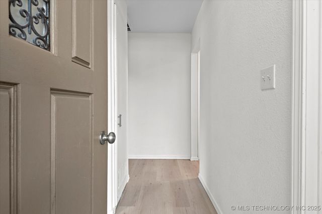 1719 SE Hilltop Drive, Bartlesville, OK 74006