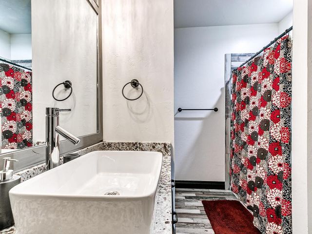 6580 NW 234th Street, Edmond, OK 73025