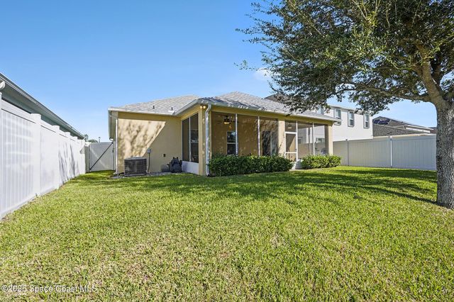 1967 Attilburgh Boulevard E, Melbourne, FL 32904