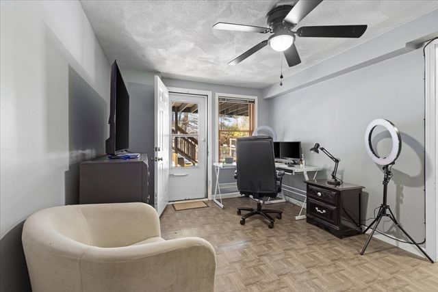 10 Hazelwood Ct, Attleboro, MA 02703