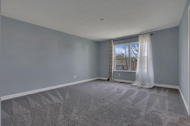 3239 Hairst Drive, Reynoldsburg, OH 43068