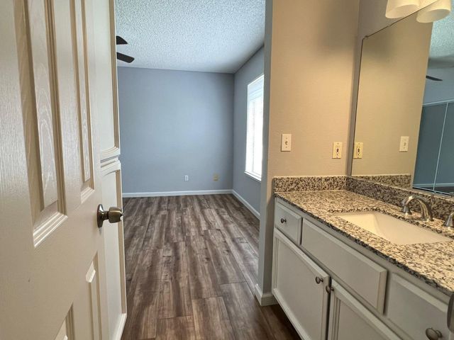 6368 Port Gibson Ct, Citrus Heights, CA 95621