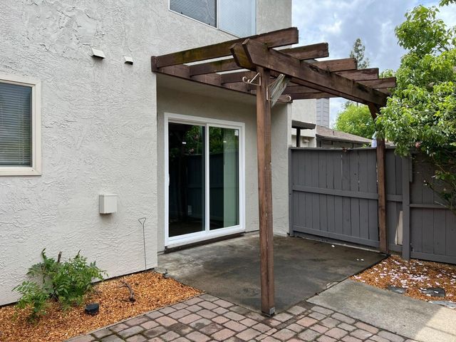 6368 Port Gibson Ct, Citrus Heights, CA 95621