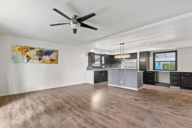6321 N 121st STREET, Milwaukee, WI 53225