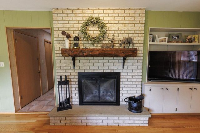4 Cherrywood COURT, Wind Point, WI 53402