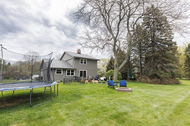 4 Cherrywood COURT, Wind Point, WI 53402