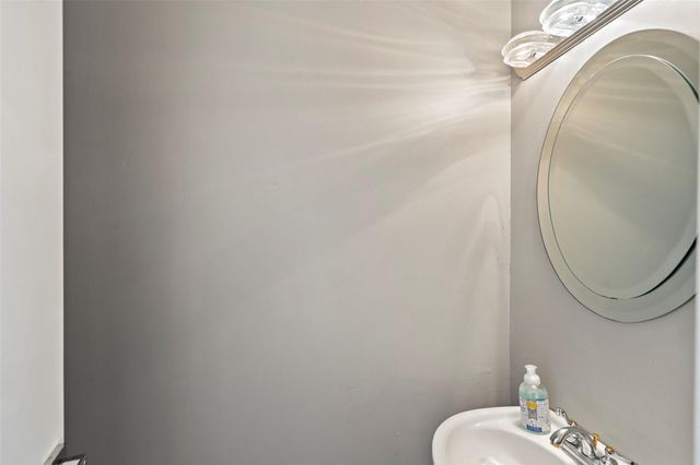 1601 Judy Lynn DR 111, Spicewood, TX 78669