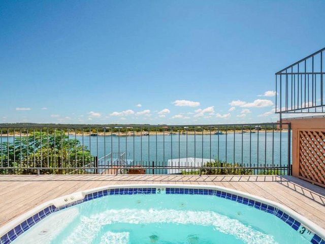 1601 Judy Lynn DR 111, Spicewood, TX 78669