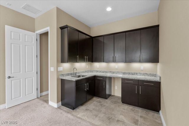 11 Carolina Cherry Drive, Las Vegas, NV 89141