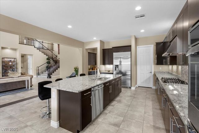 11 Carolina Cherry Drive, Las Vegas, NV 89141