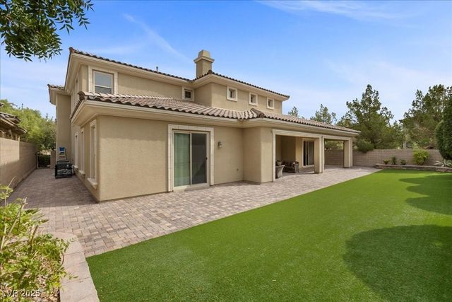 11 Carolina Cherry Drive, Las Vegas, NV 89141