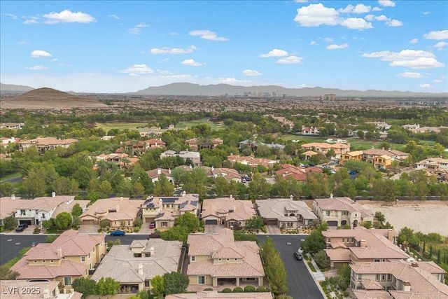 11 Carolina Cherry Drive, Las Vegas, NV 89141