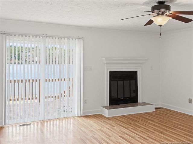 492 Lands End Road, Fayetteville, NC 28314