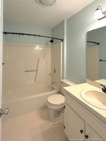 492 Lands End Road, Fayetteville, NC 28314