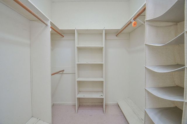 2624 Del Monte Avenue, Bay City, TX 77414