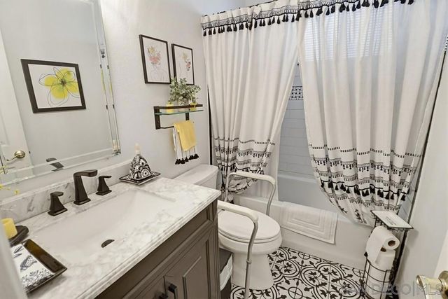 4325 Arrecife Way, San Diego, CA 92154