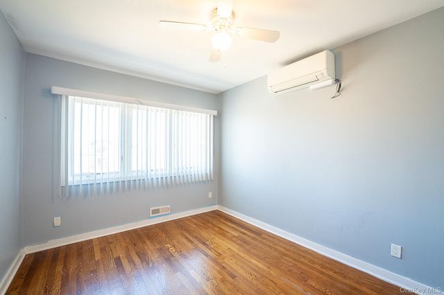 14962 Powells Cove Boulevard, Whitestone, NY 11357