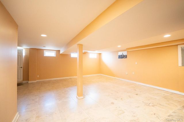 14962 Powells Cove Boulevard, Whitestone, NY 11357