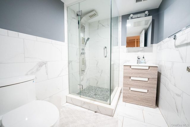 14962 Powells Cove Boulevard, Whitestone, NY 11357