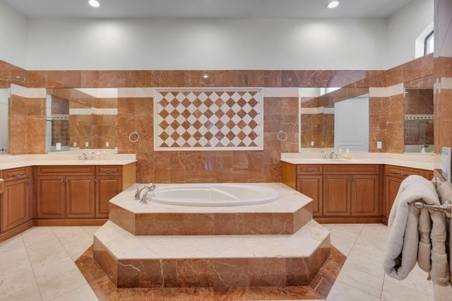 22175 Larkspur Trail, Boca Raton, FL 33433