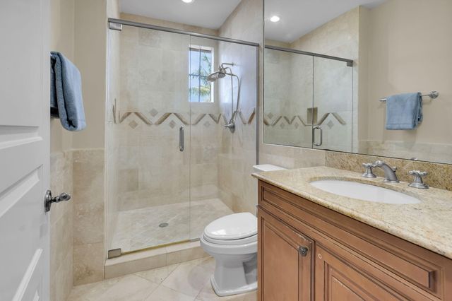 22175 Larkspur Trail, Boca Raton, FL 33433