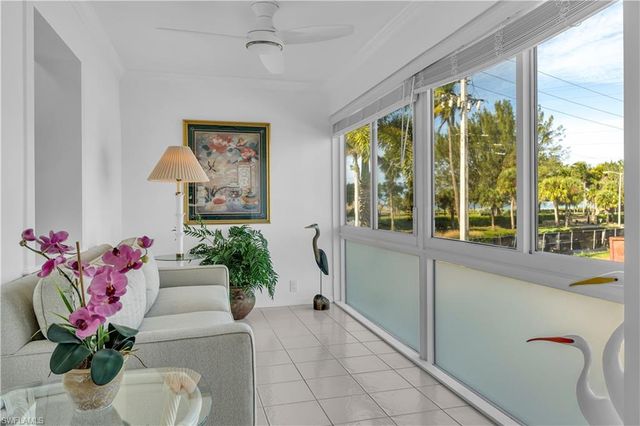 1950 Gulf Shore BLVD N # 201, Naples, FL 34102