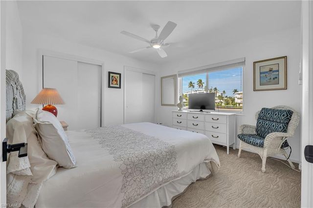 1950 Gulf Shore BLVD N # 201, Naples, FL 34102