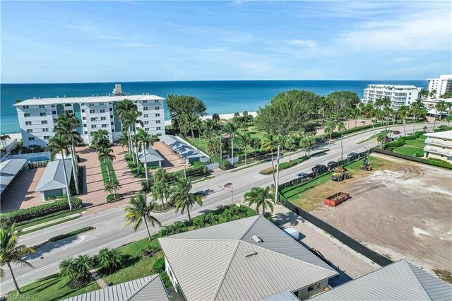 1950 Gulf Shore BLVD N # 201, Naples, FL 34102