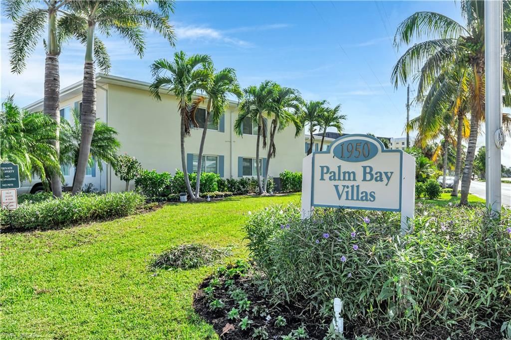 1950 Gulf Shore BLVD N # 201, Naples, FL 34102