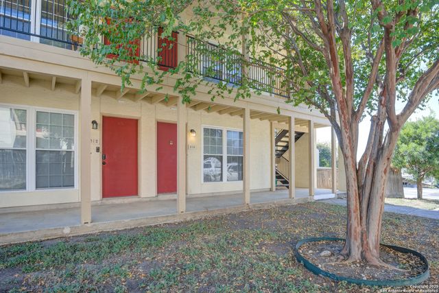 8702 Village Bldg 8 - 814, San Antonio, TX 78217