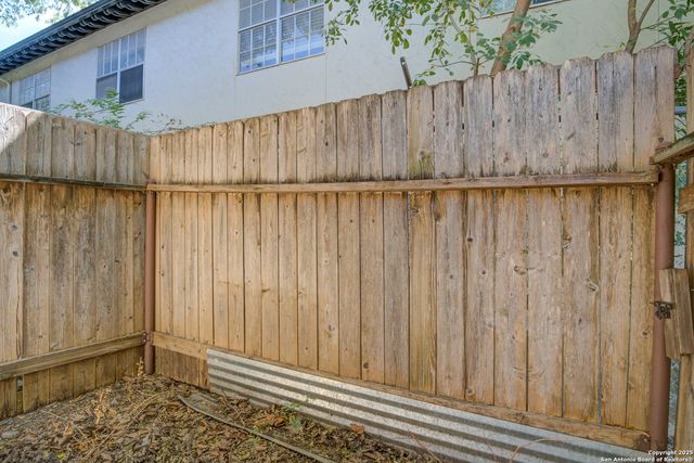 8702 Village Bldg 8 - 814, San Antonio, TX 78217