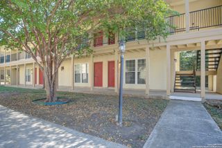 8702 Village Bldg 8 - 814, San Antonio, TX 78217