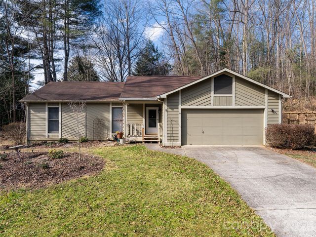 8 Turkey Toe Lane, Arden, NC 28704