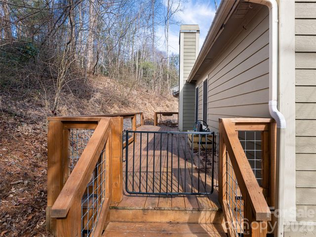 8 Turkey Toe Lane, Arden, NC 28704