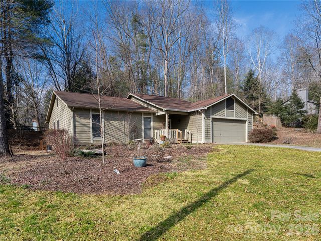 8 Turkey Toe Lane, Arden, NC 28704